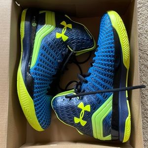 NIB Under Armour Clutchfit Drive